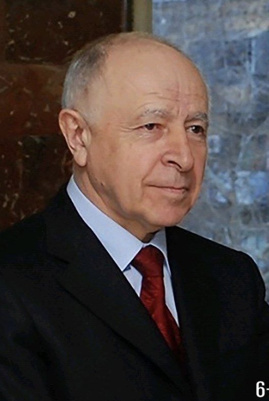 Муху Алиев